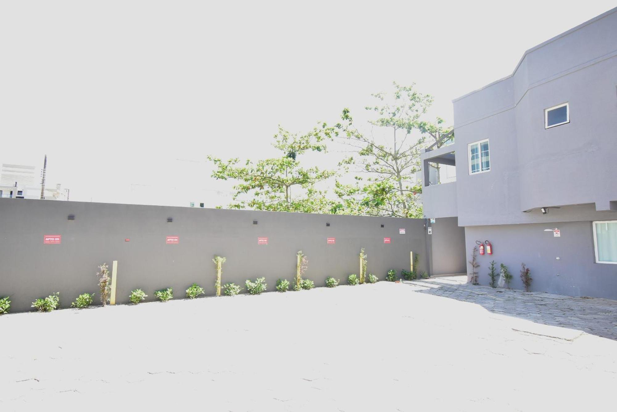 Apartament Residencial Melfi 3 Ap.1 Frente Bombinhas Zewnętrze zdjęcie