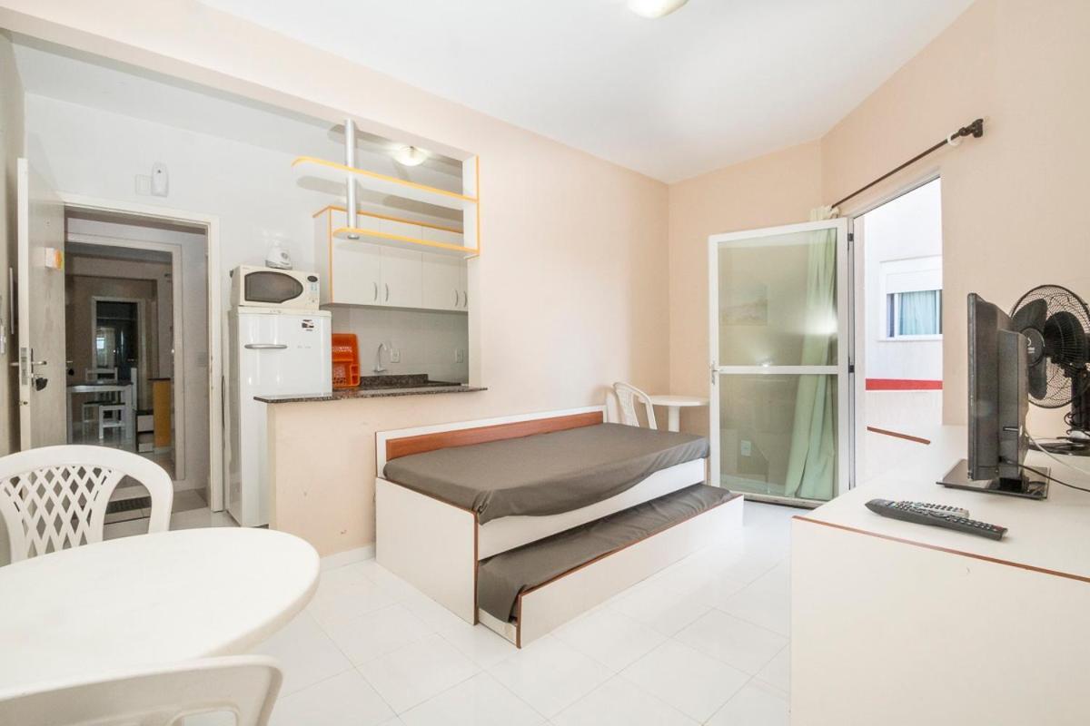 Apartament Residencial Melfi 3 Ap.1 Frente Bombinhas Zewnętrze zdjęcie